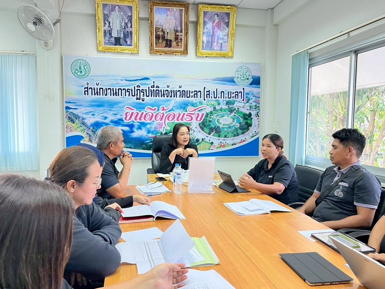 title - ผู้ตรวจราชการ ส.ป.ก. ประชุมติดตามผลการดำเนินงานตามแผนการตรวจราชการ ของ ส.ป.ก. ประจำปีงบประมาณ พ.ศ.2569 รอบที่ 1 จังหวัดยะลา